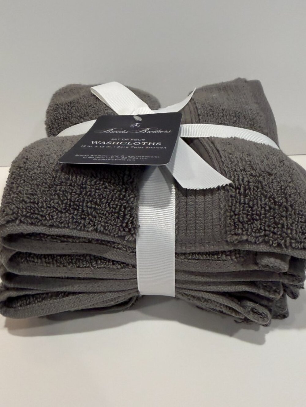 Brooks Brothers Washcloths Set of 4 Charcoal Gray Zero Twist Solucell 13x13" NWT - Picture 9 of 12